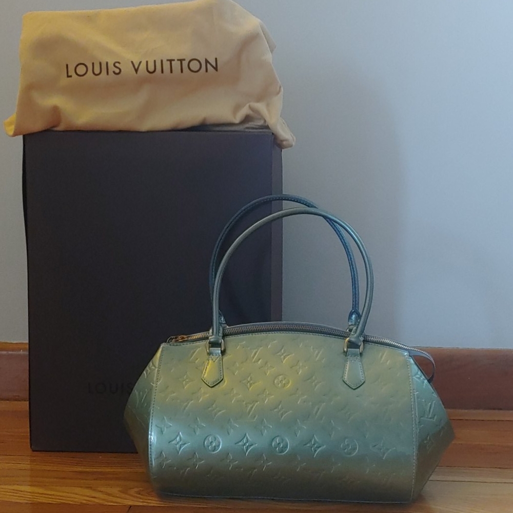 Louis Vuitton Sherwood PM